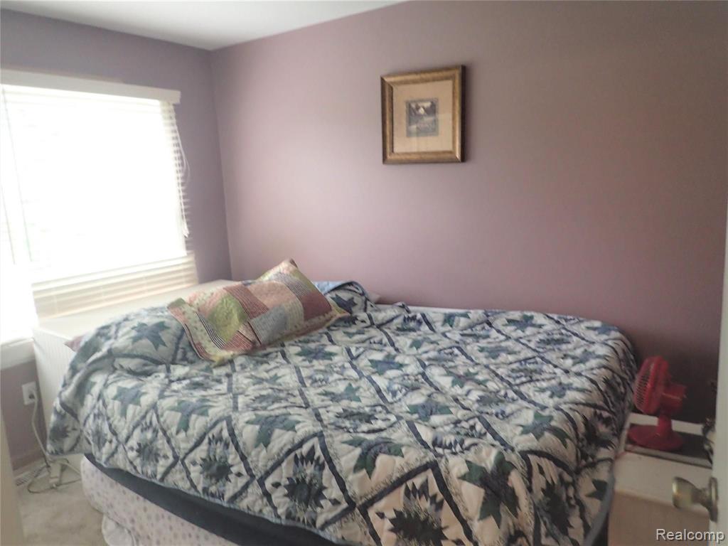 1105 Marquette Court Rochester Hills, MI 48307 - Photo 20 of 27