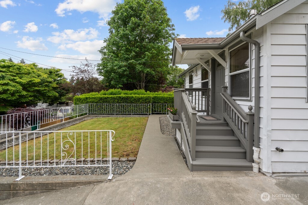 3536 Southwest Monroe Street Seattle, WA 98126 - Photo 20 of 31