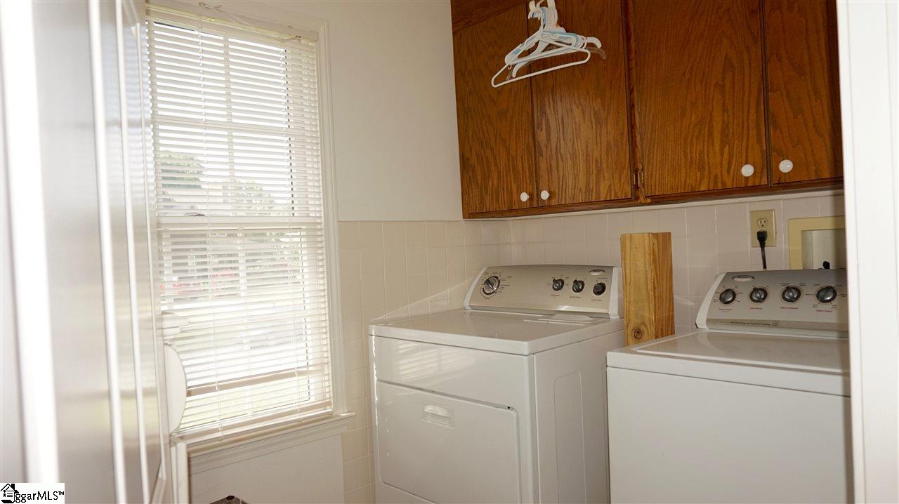 111 Foxhound Road Simpsonville, SC 29680 - Photo 14 of 35 Gallery Image 14