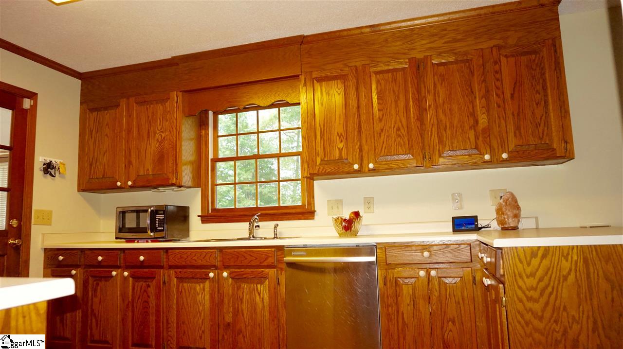 111 Foxhound Road Simpsonville, SC 29680 - Photo 25 of 35 Gallery Image 25