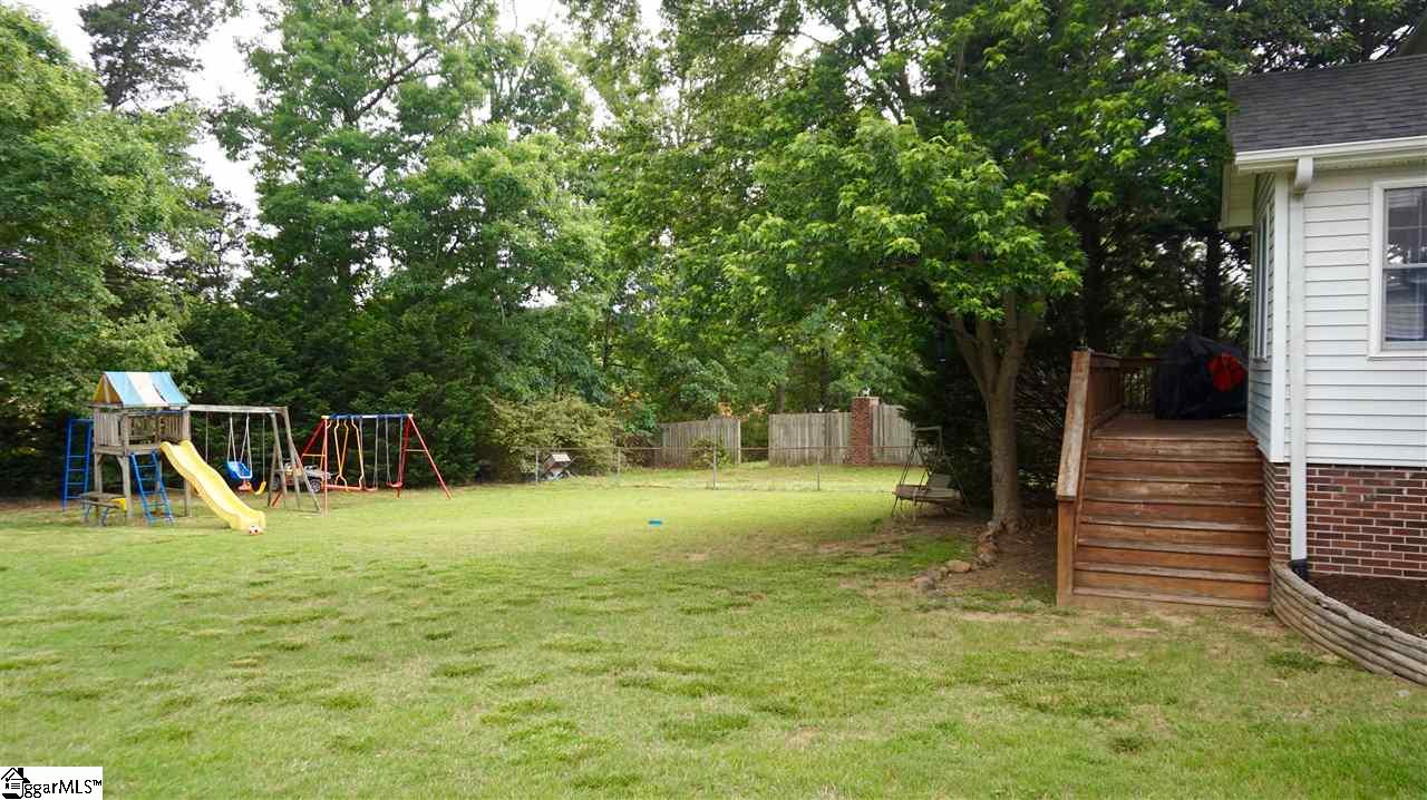 111 Foxhound Road Simpsonville, SC 29680 - Photo 31 of 35 Gallery Image 31