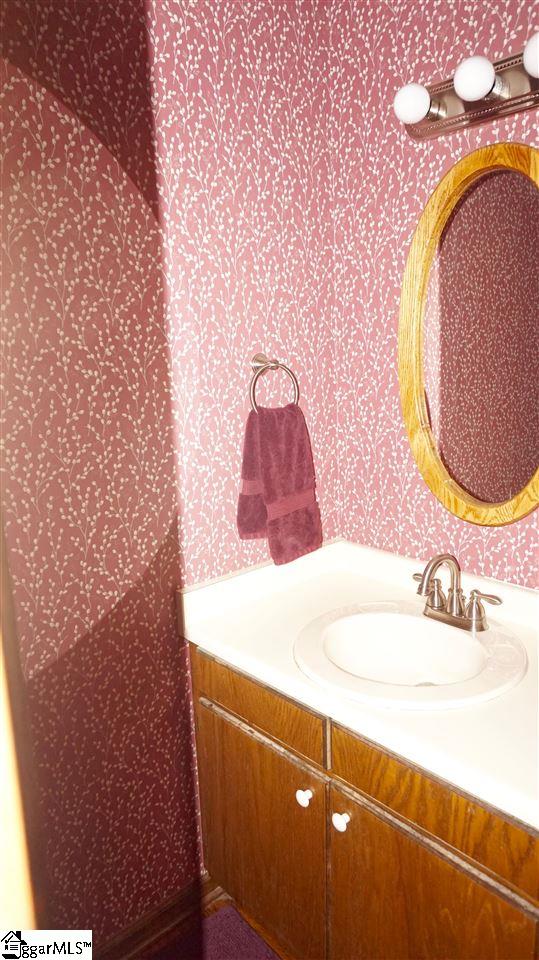 111 Foxhound Road Simpsonville, SC 29680 - Photo 7 of 35 Gallery Image 7