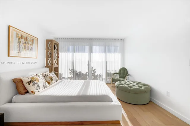 $720,000 | 1800 Sunset Harbour Drive, Unit 803, Miami Beach, FL 33139