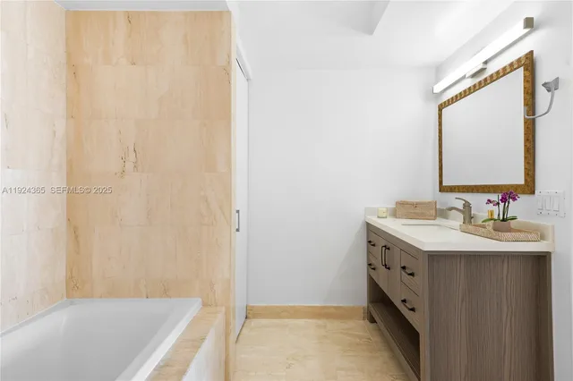 $720,000 | 1800 Sunset Harbour Drive, Unit 803, Miami Beach, FL 33139