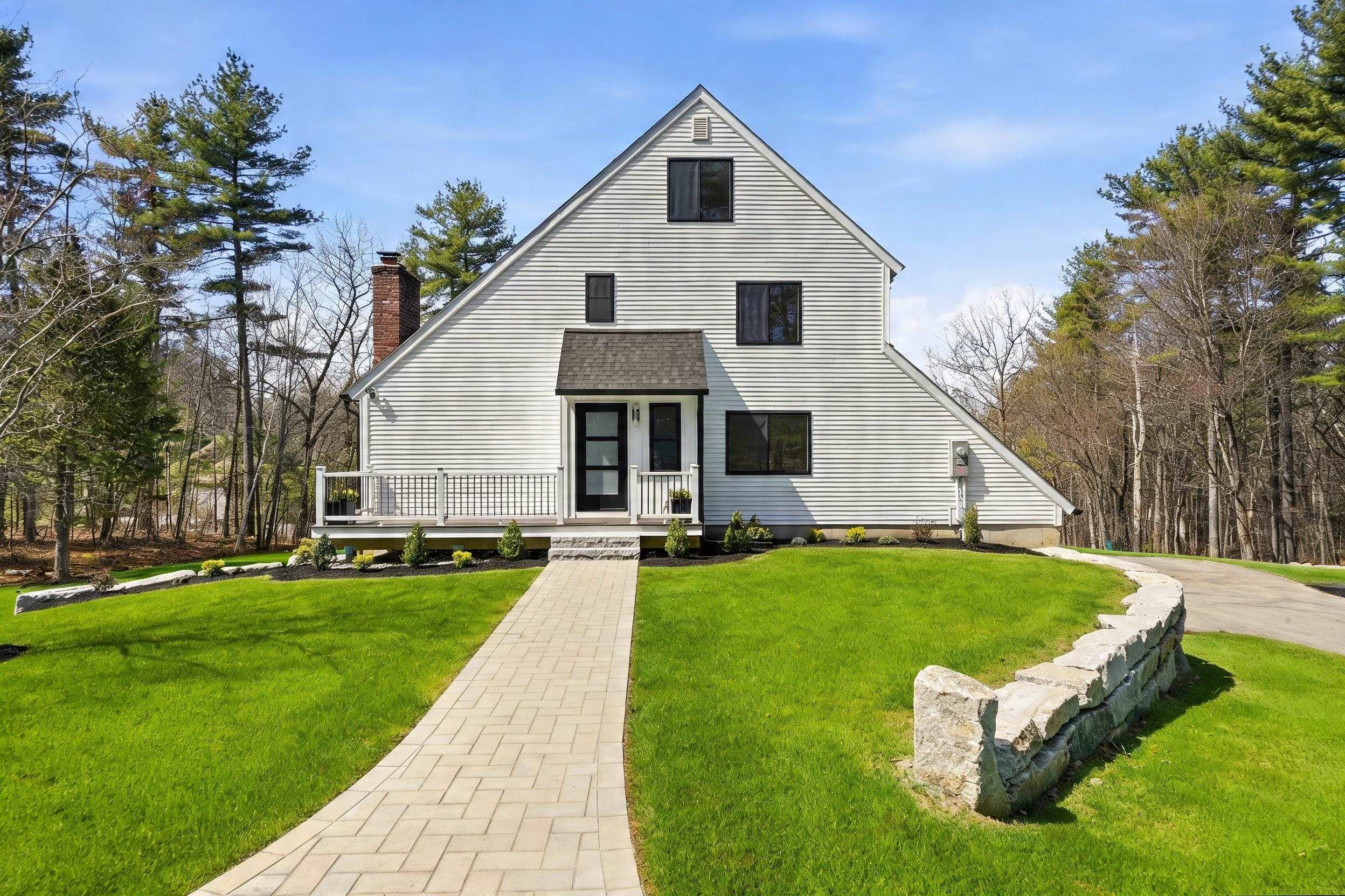 13 Sunridge Road Windham, NH 03087 - Photo 3 of 59