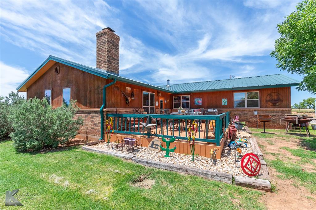 8608 Spinks Road Abilene, TX 79603 - Photo 25 of 40 Back Patio Deck