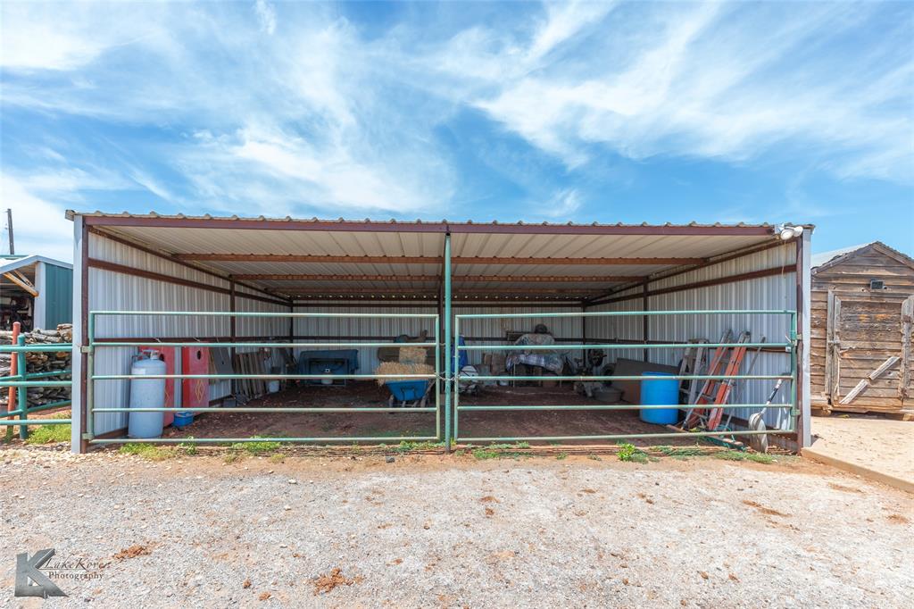 8608 Spinks Road Abilene, TX 79603 - Photo 30 of 40 Covered Parking