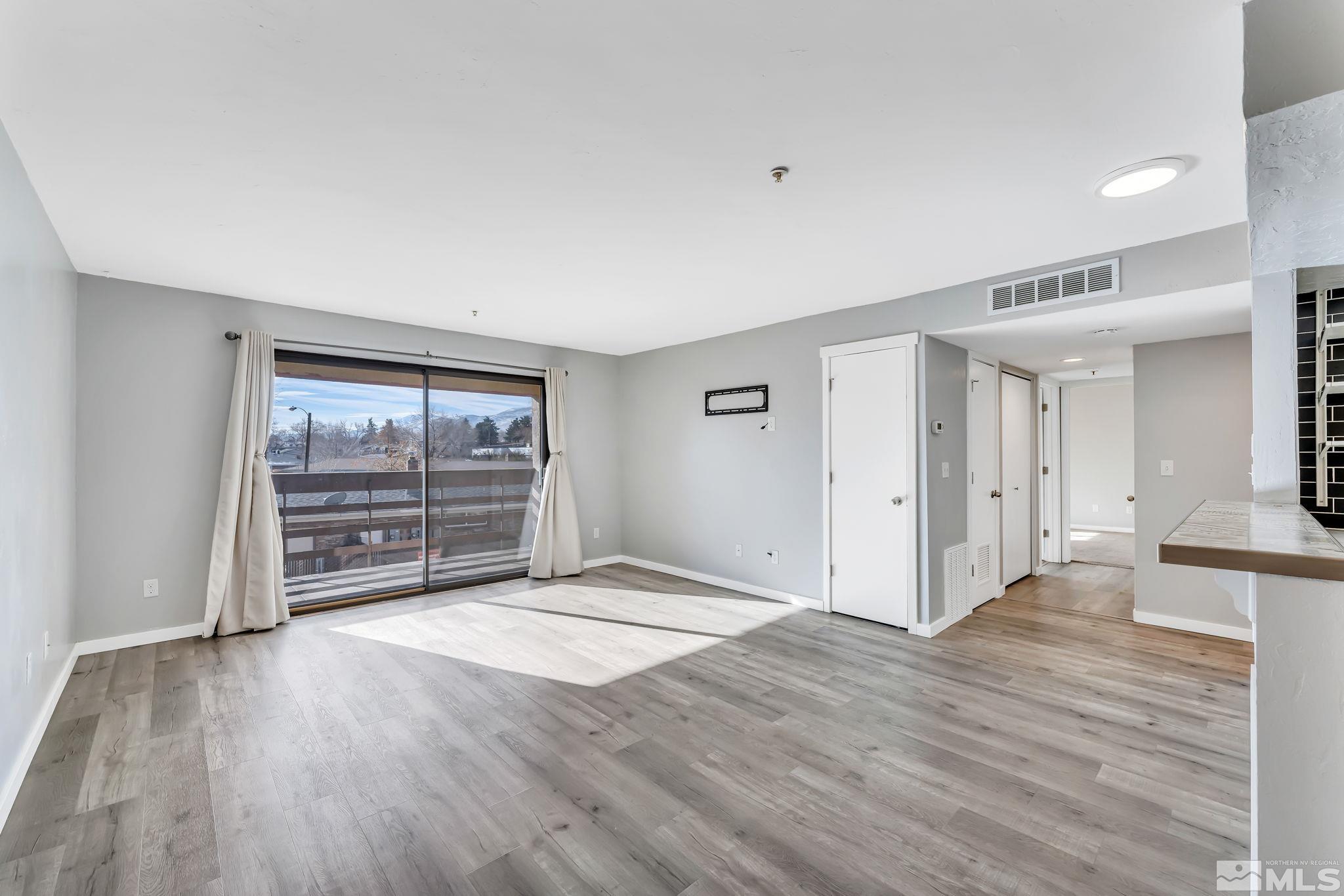 3095 Lakeside Drive, Unit 211 Reno, NV 89509 - Photo 9 of 31 Photo 9