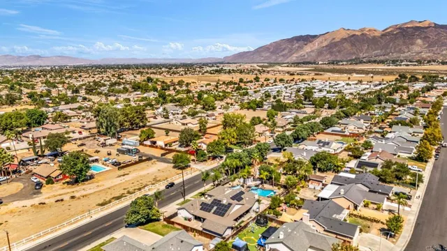 $799,000 | 25186 Lake Street, Hemet, CA 92544