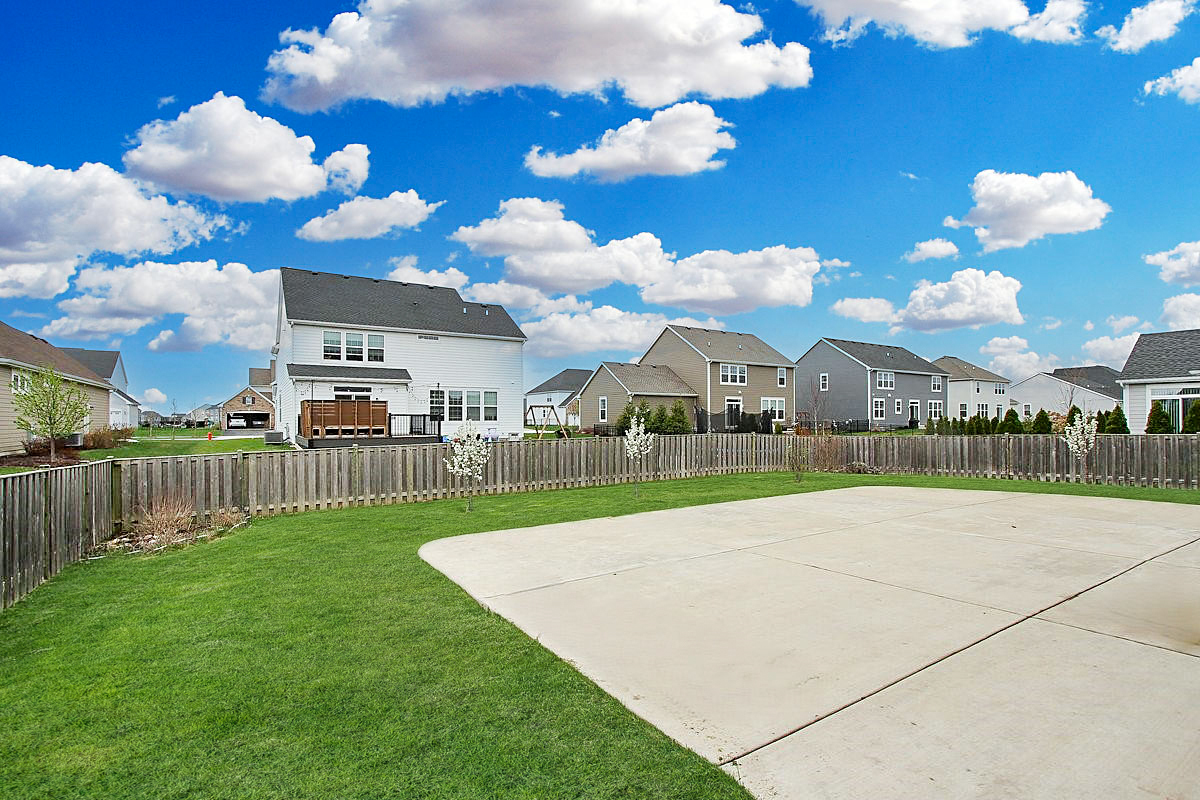 3617 Emerald Road Elgin, IL 60124 - Photo 30 of 34