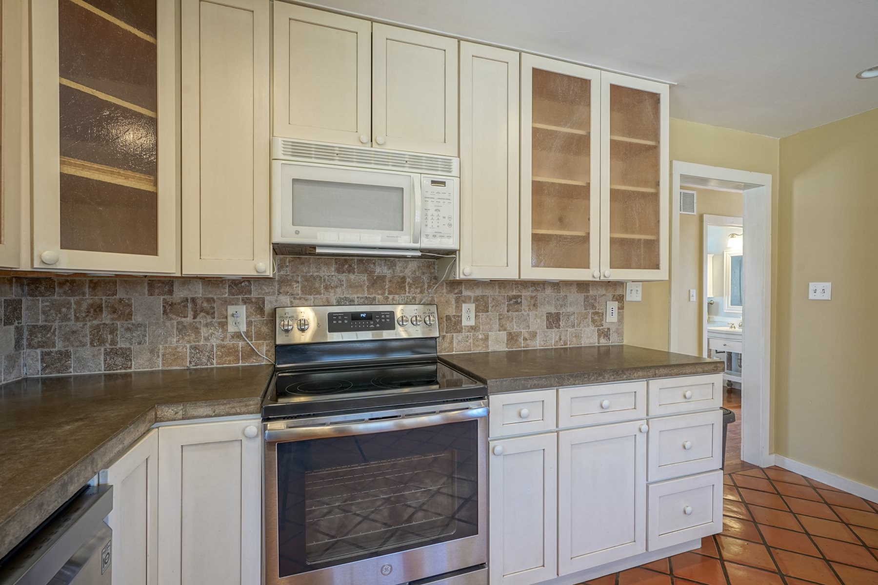 8645 South Breeden Road Bloomington, IN 47403 - Photo 14 of 36