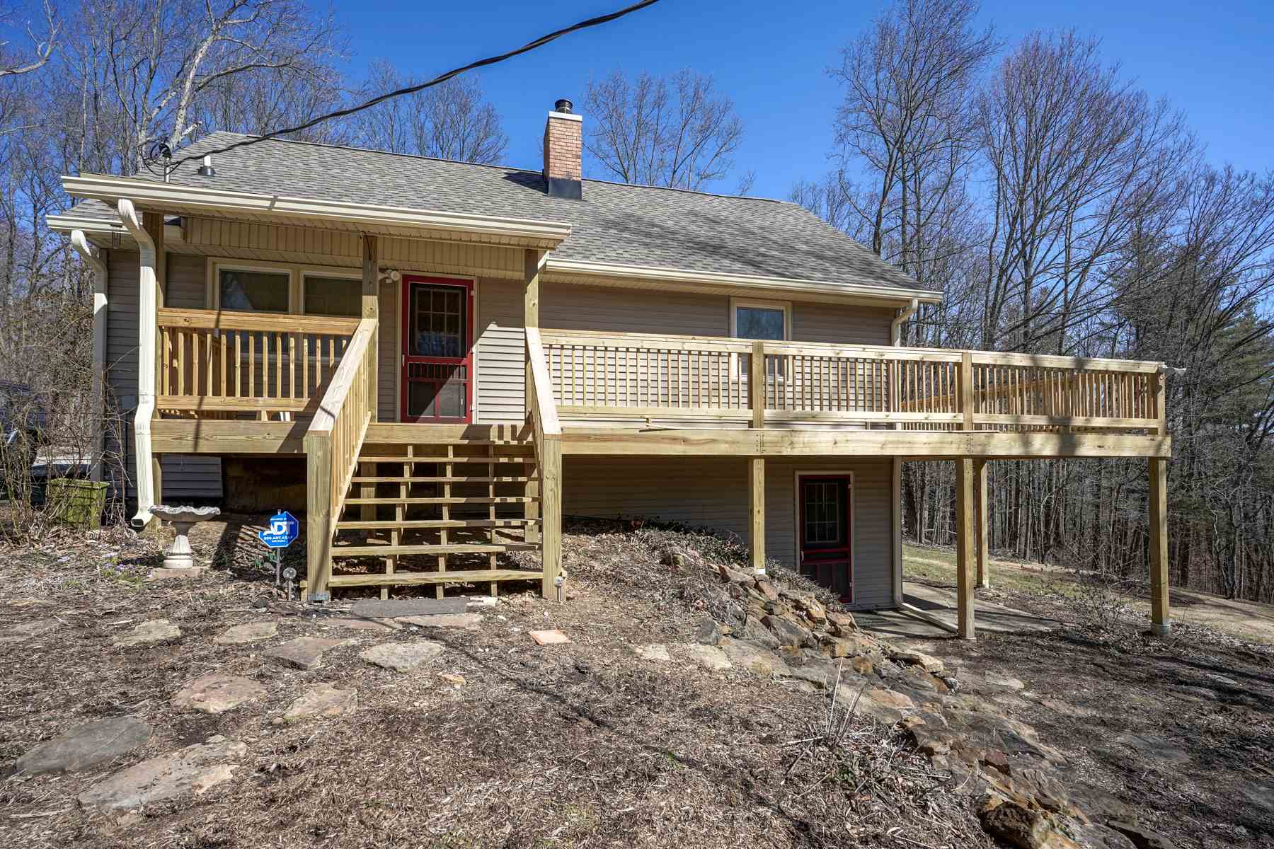 8645 South Breeden Road Bloomington, IN 47403 - Photo 3 of 36