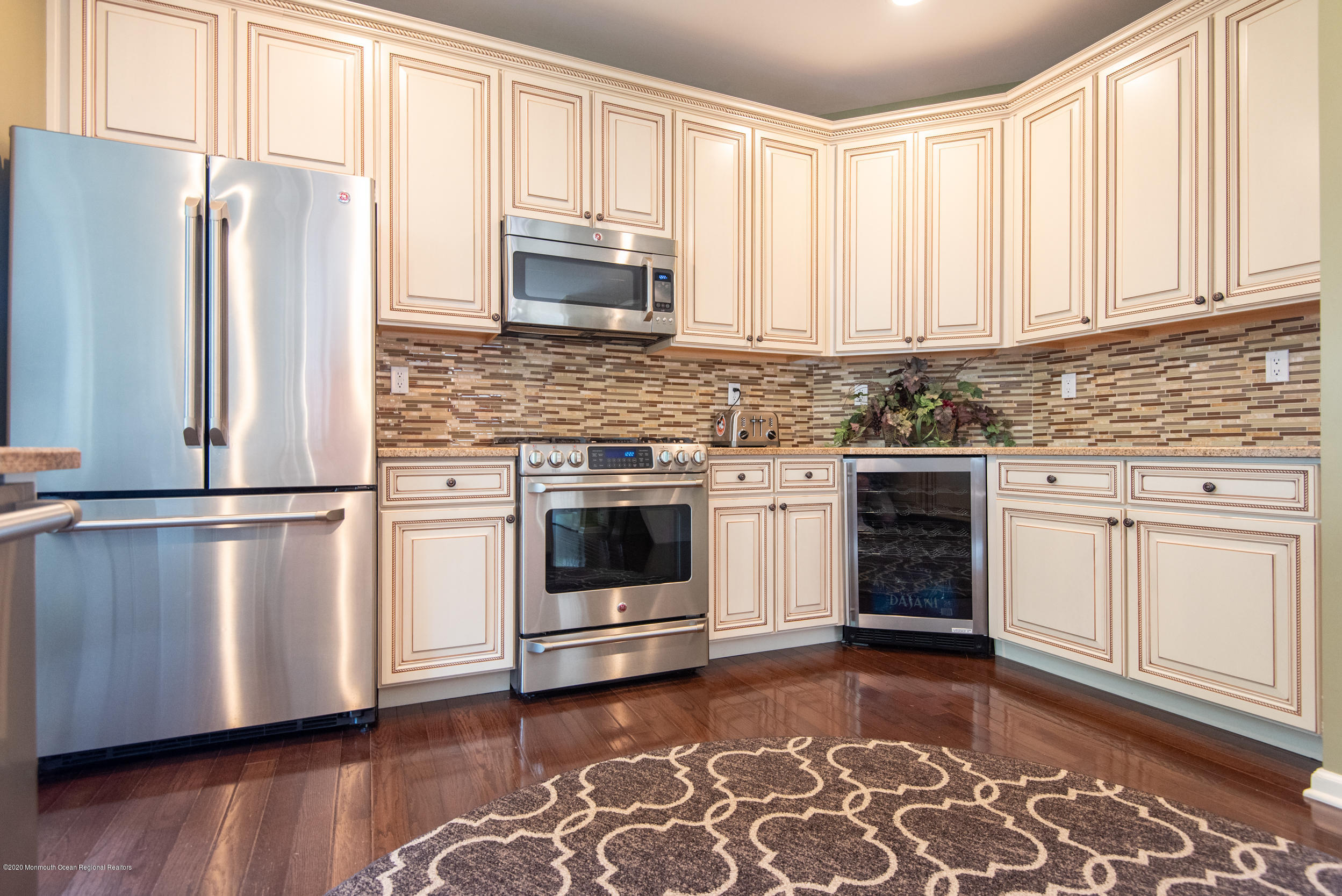 4 Vancleve Road Manalapan, NJ 07726 - Photo 11 of 52 Kitchen_4