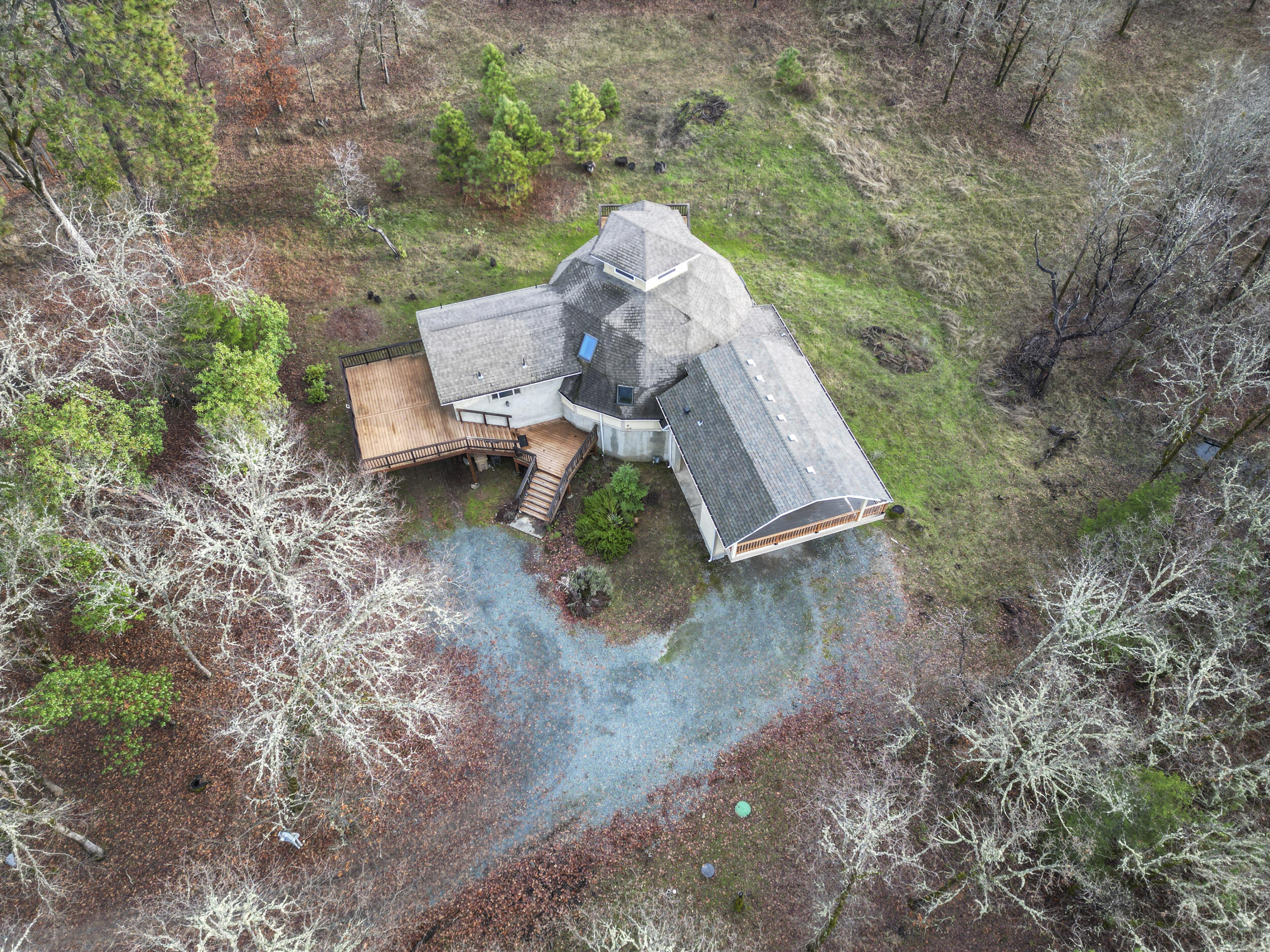 511 Castle Creek Road Grants Pass, OR 97526 - Photo 25 of 30 Aerial