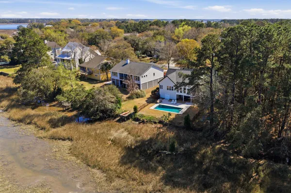 $1,295,000 | 106 Berkshire Drive, Wando, SC 29492