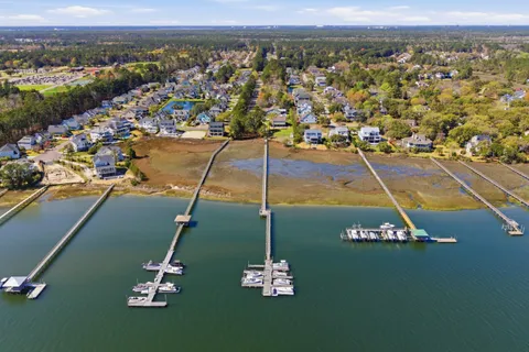 $1,295,000 | 106 Berkshire Drive, Wando, SC 29492