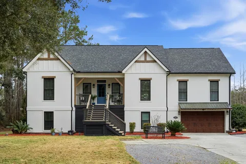 $1,295,000 | 106 Berkshire Drive, Wando, SC 29492