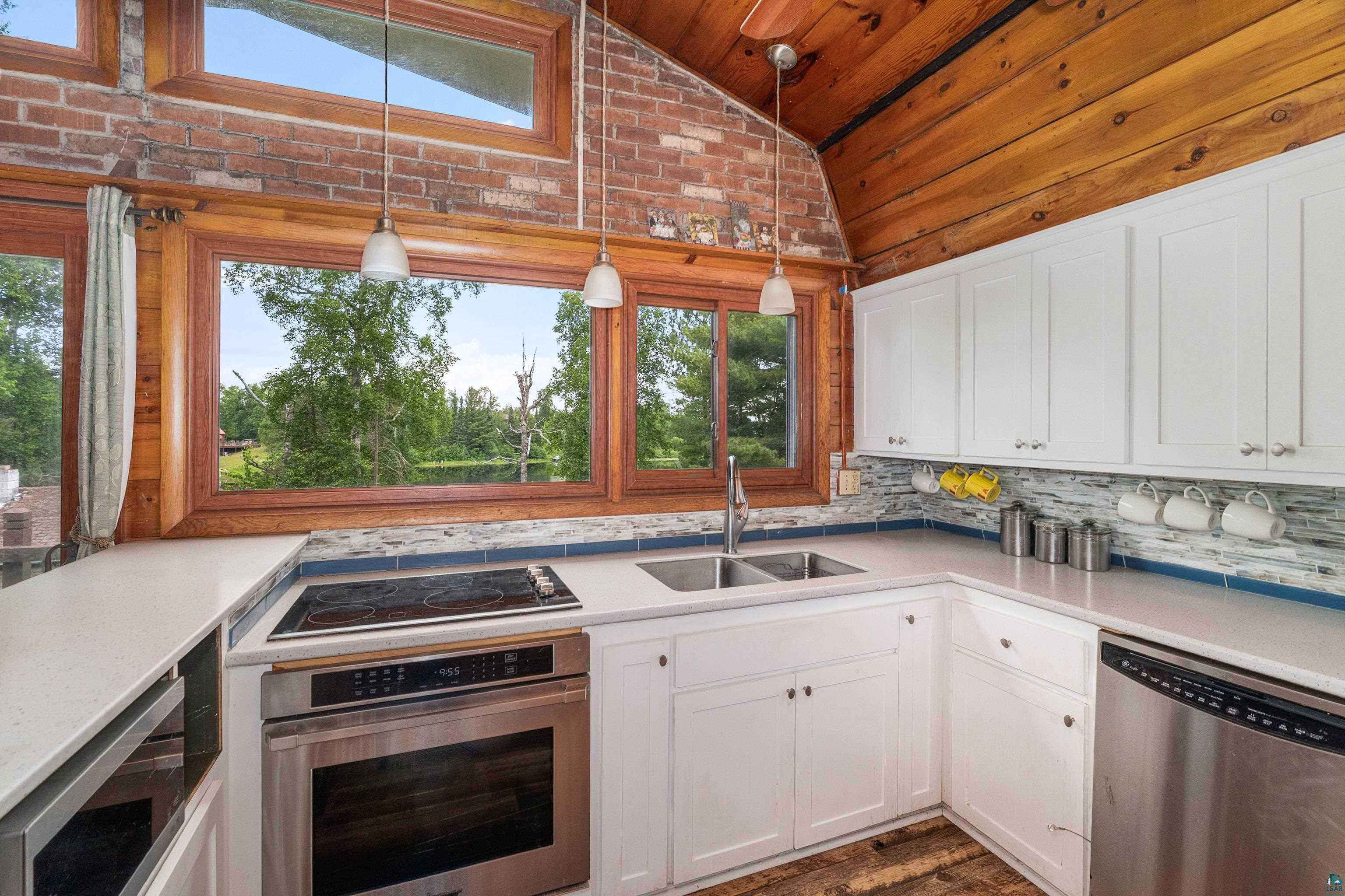 6618 Sumac Drive Duluth, MN 55803 - Photo 12 of 53