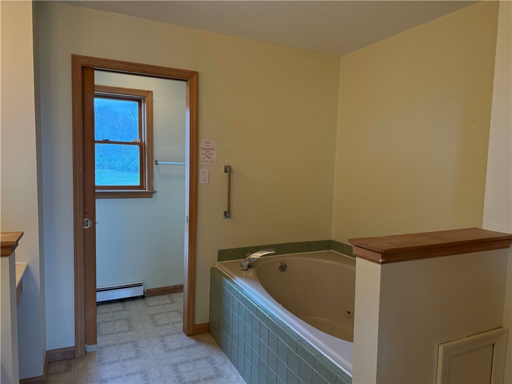 8625 Oakland Road Portage, NY 14517 - Photo 18 of 48
