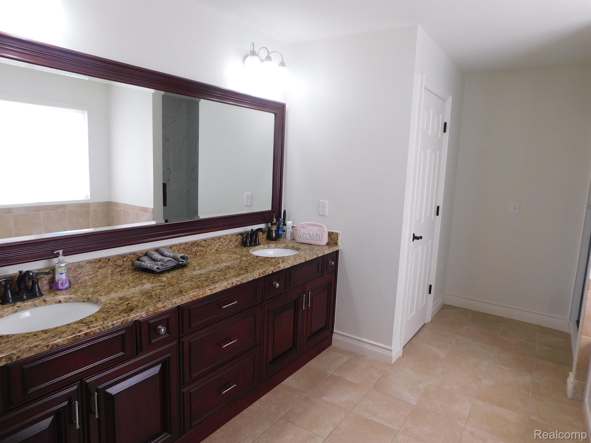 966 Monterey Ln. Rochester, MI 48307 - Photo 64 of 79 Gallery Image 64
