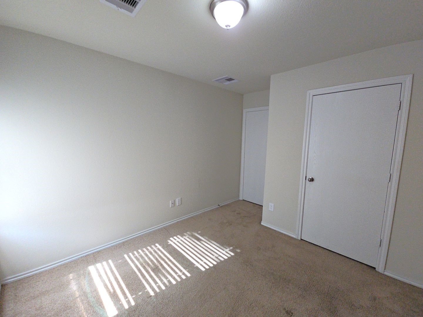 810 Lightningbug Lane Conroe, TX 77301 - Photo 12 of 26