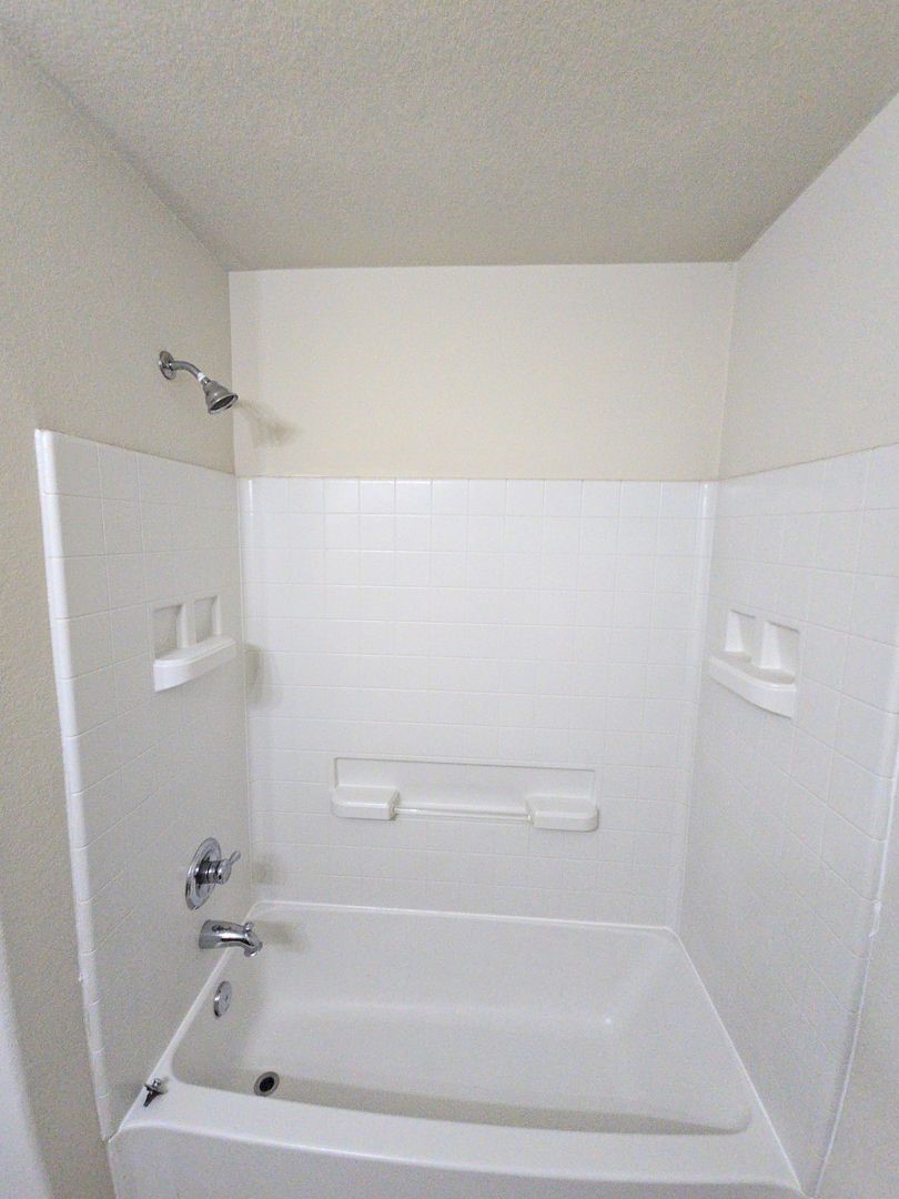 810 Lightningbug Lane Conroe, TX 77301 - Photo 17 of 26