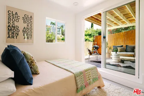 $899,000 | 466 Wren Drive, Los Angeles, CA 90065