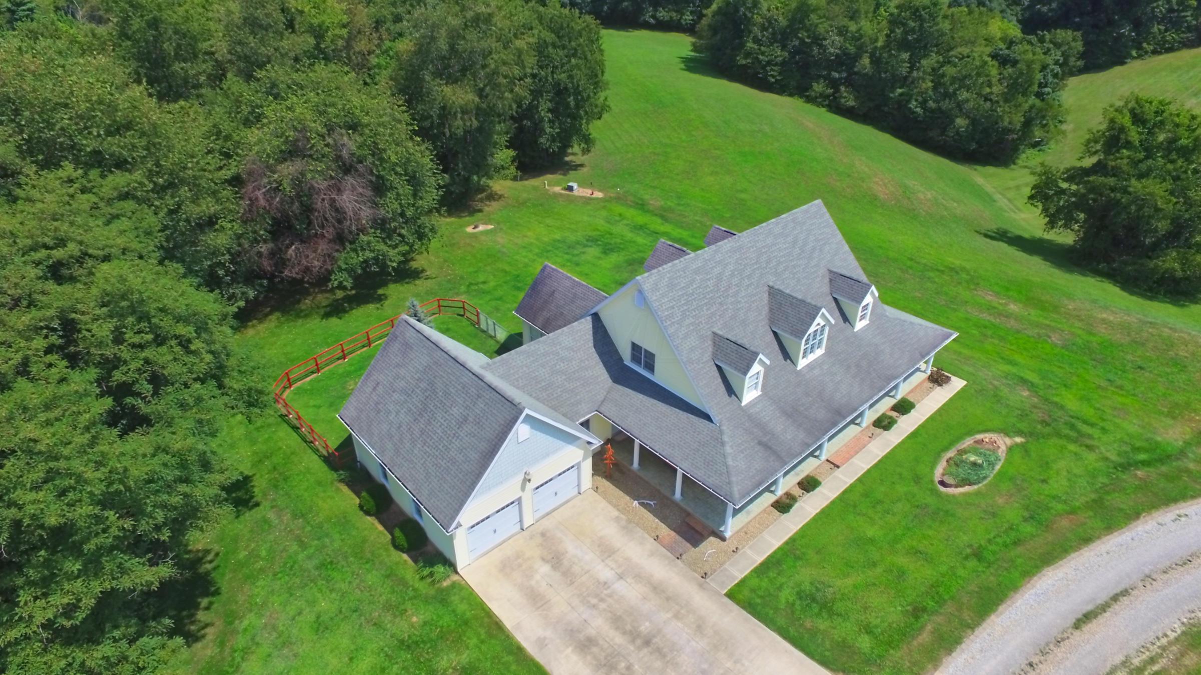 10356 Cadiz Road Cambridge, OH 43725 - Photo 1 of 40