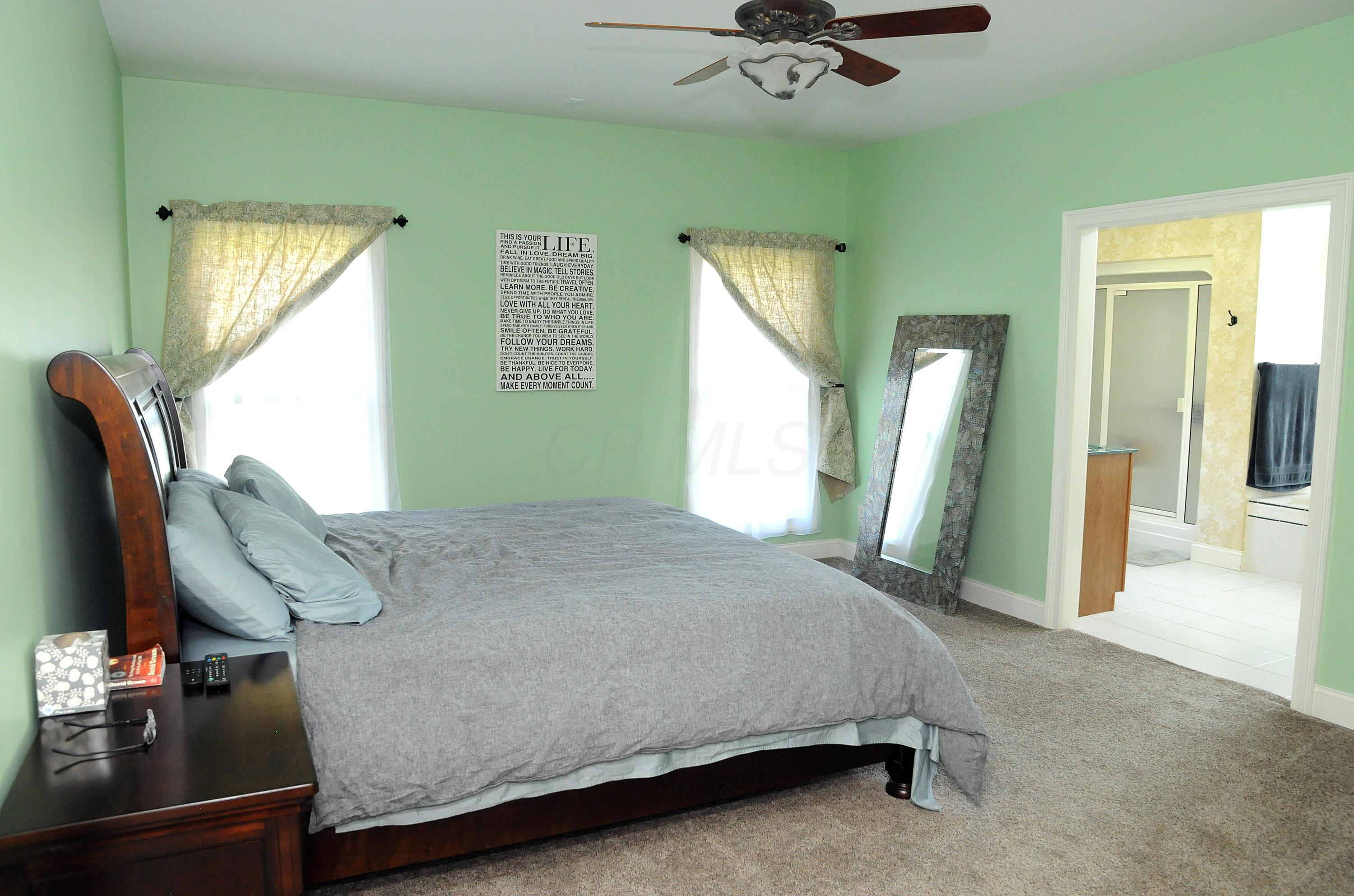 10356 Cadiz Road Cambridge, OH 43725 - Photo 21 of 40