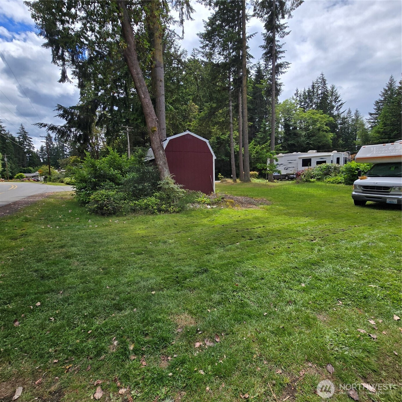29031 Falkner Road Northeast Poulsbo, WA 98370 - Photo 6 of 15