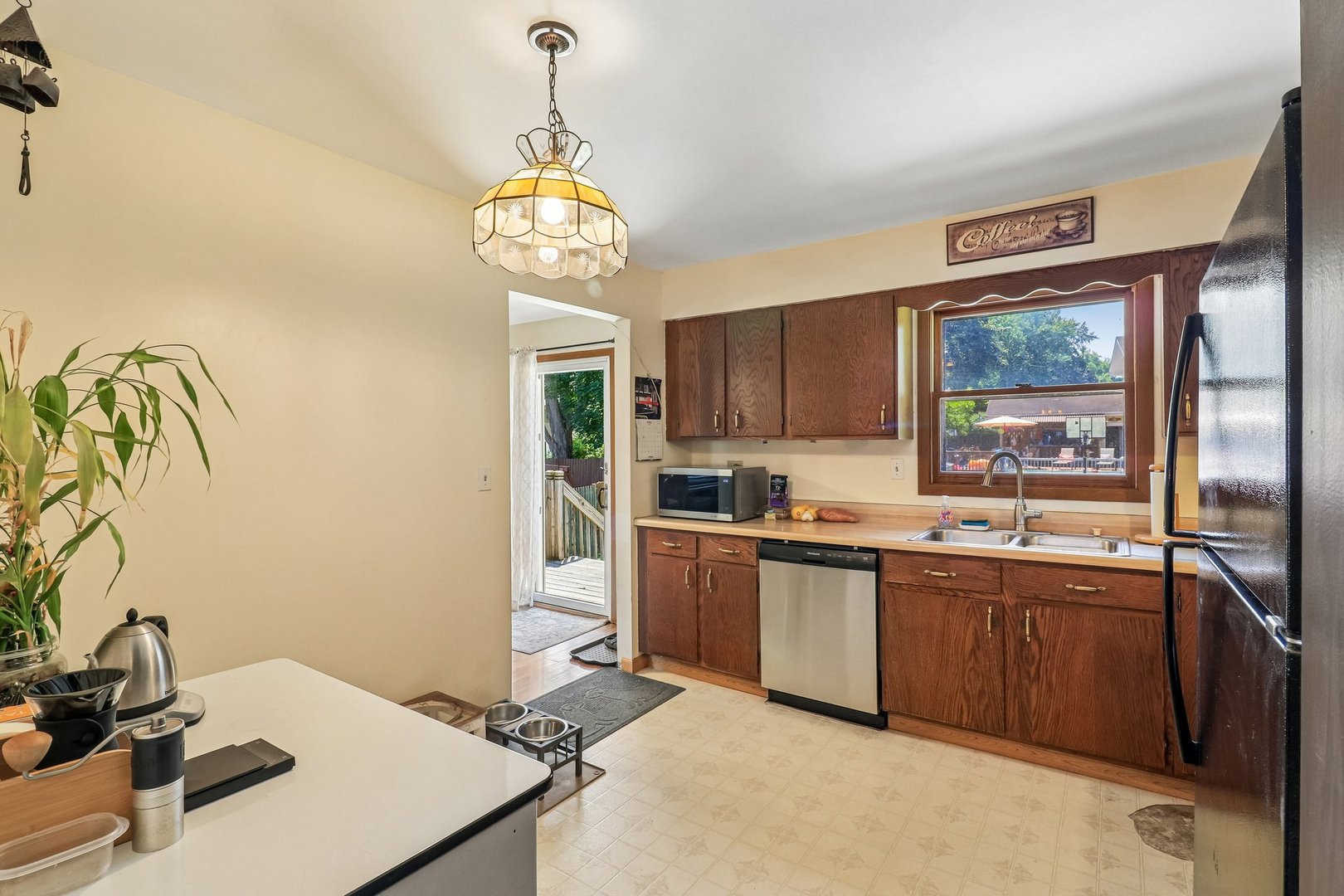 2359 High Point Drive Lindenhurst, IL 60046 - Photo 9 of 45