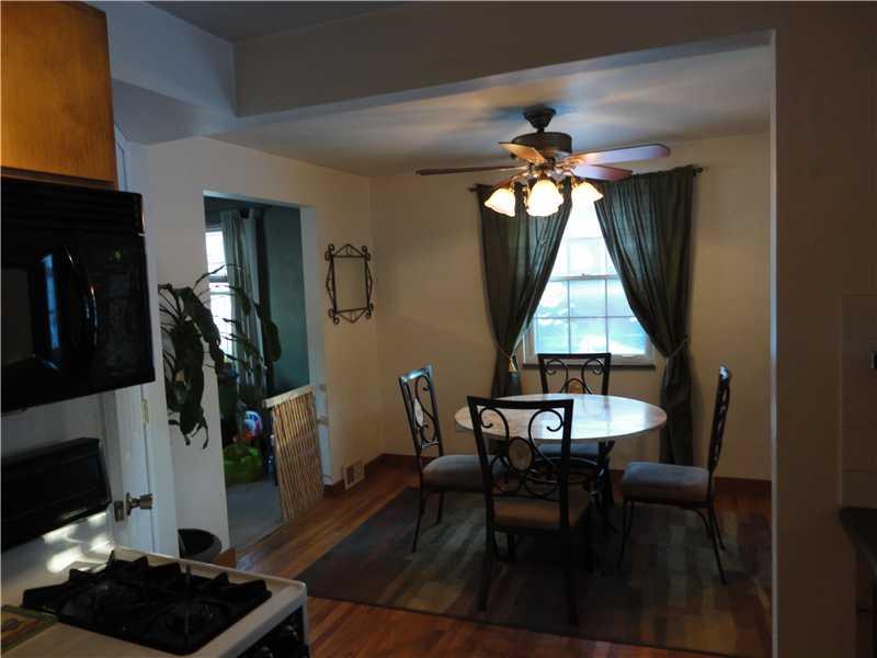 9157 Pannier Road Pittsburgh, PA 15237 - Photo 4 of 13 Kitchen.