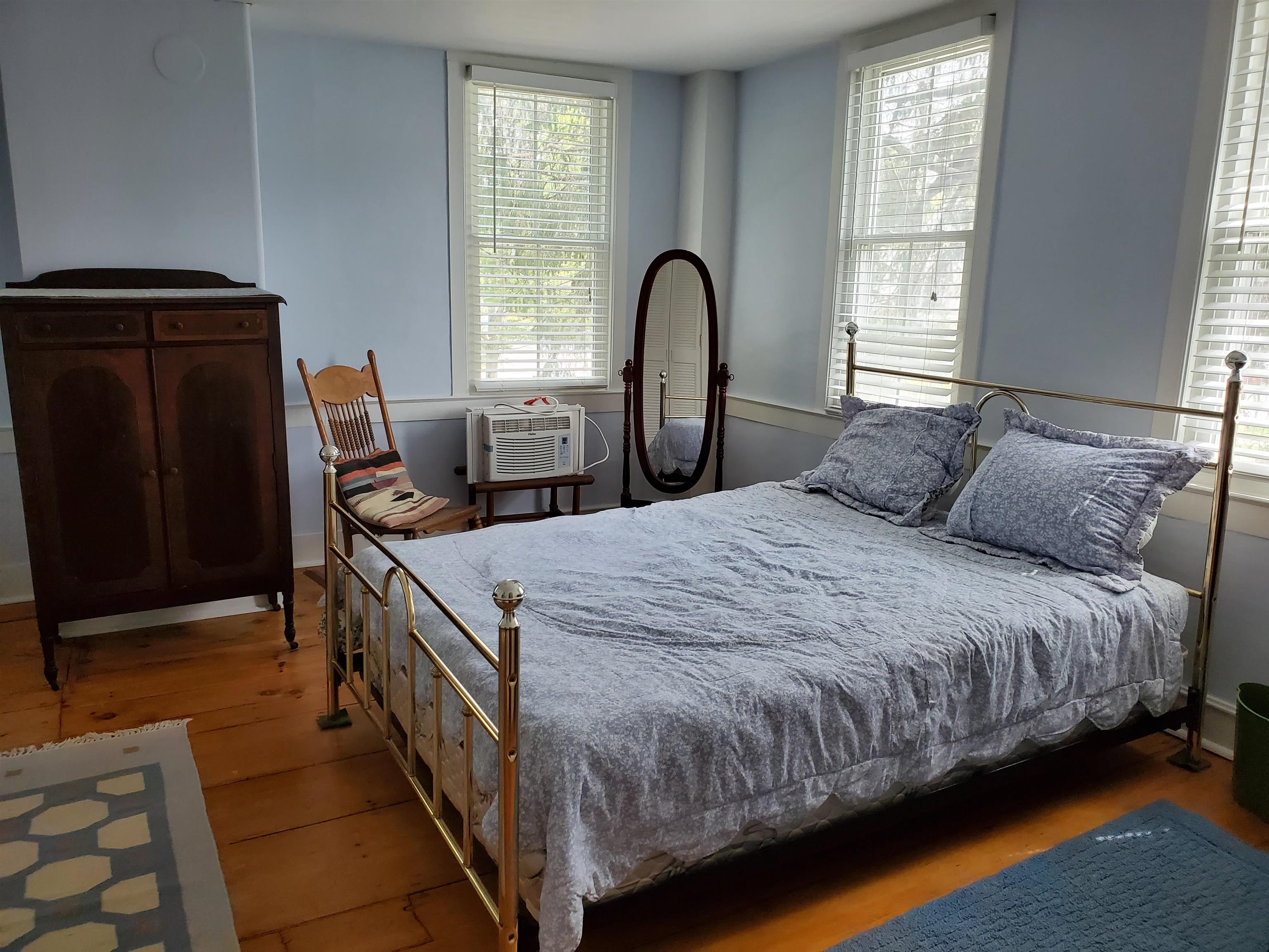 372 Main Street Chester, VT 05143 - Photo 25 of 38 Gallery Image 25