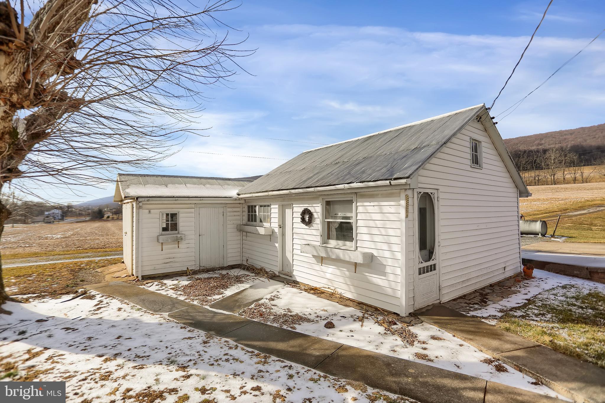 4534 Raccoon Valley Road Millerstown, PA 17062 - Photo 6 of 150 Gallery Image 6
