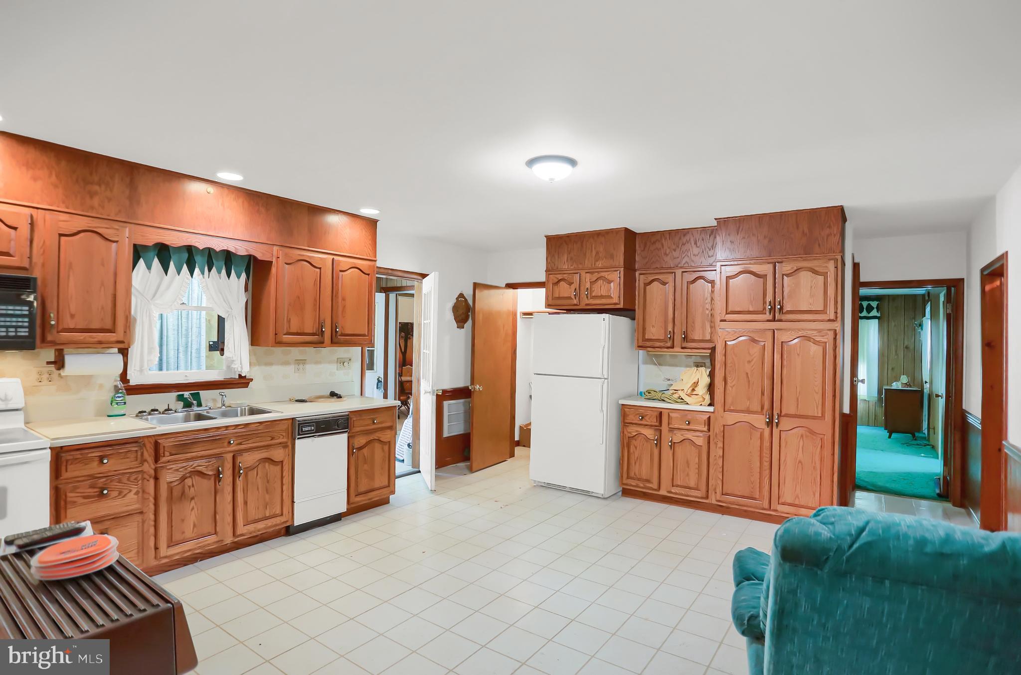 4534 Raccoon Valley Road Millerstown, PA 17062 - Photo 10 of 150 Gallery Image 10