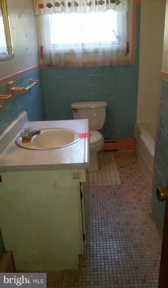 411 Whitaker Mill Road Fallston, MD 21047 - Photo 6 of 11 Bath (Master)