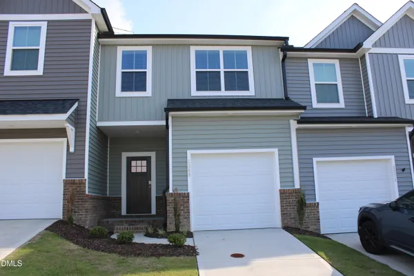 $1,950 | 1369 Bessie Court, Wake Forest, NC 27587