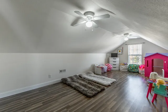 $475,000 | 1052 Trojan Run Drive, Soddy Daisy, TN 37379