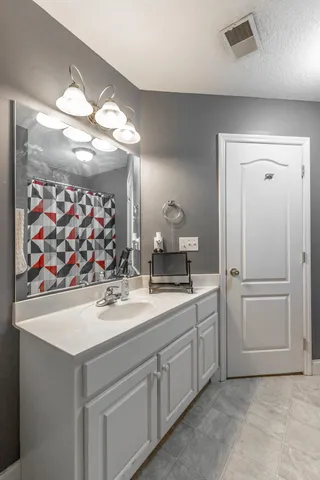 $475,000 | 1052 Trojan Run Drive, Soddy Daisy, TN 37379