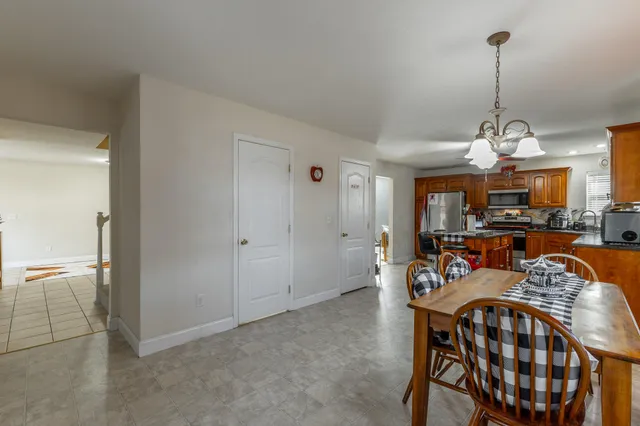 $475,000 | 1052 Trojan Run Drive, Soddy Daisy, TN 37379