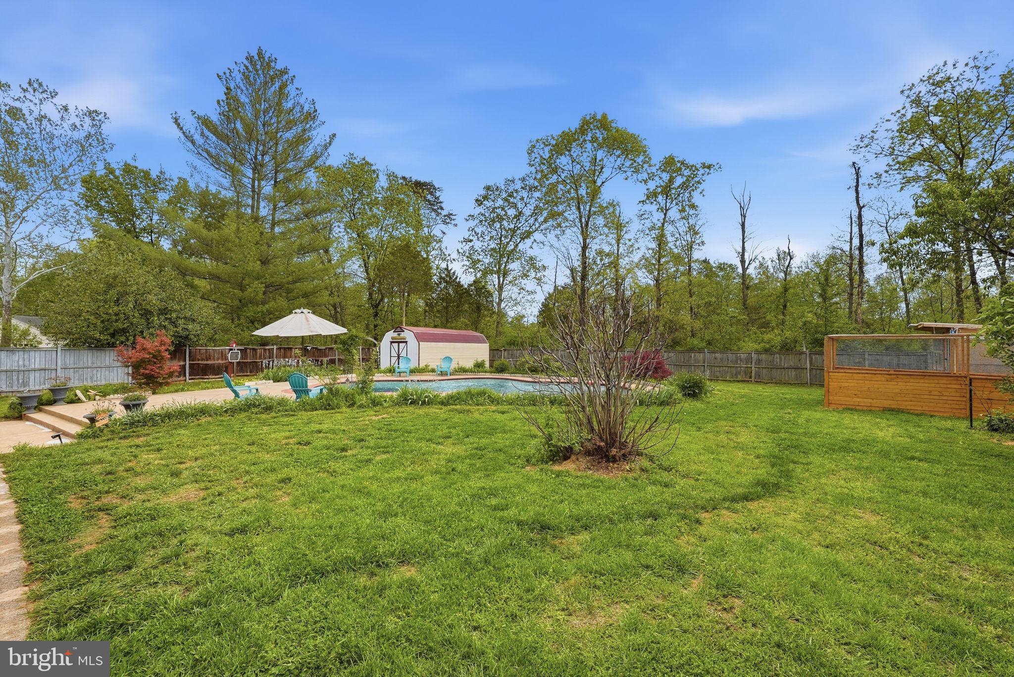 9609 Norfolk Street Manassas, VA 20109 - Photo 13 of 37 a view of a park with large trees