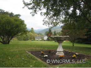 35 Camelfield Road Weaverville, NC 28787 - Photo 8 of 24 Gallery Image 8