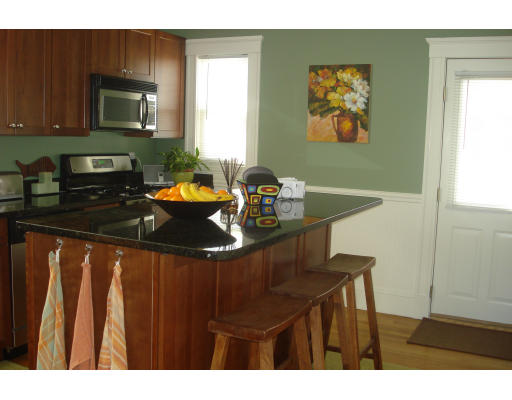 4 Dalton Road, Unit 4 Belmont, MA 02478 - Photo 7 of 11 Gallery Image 7