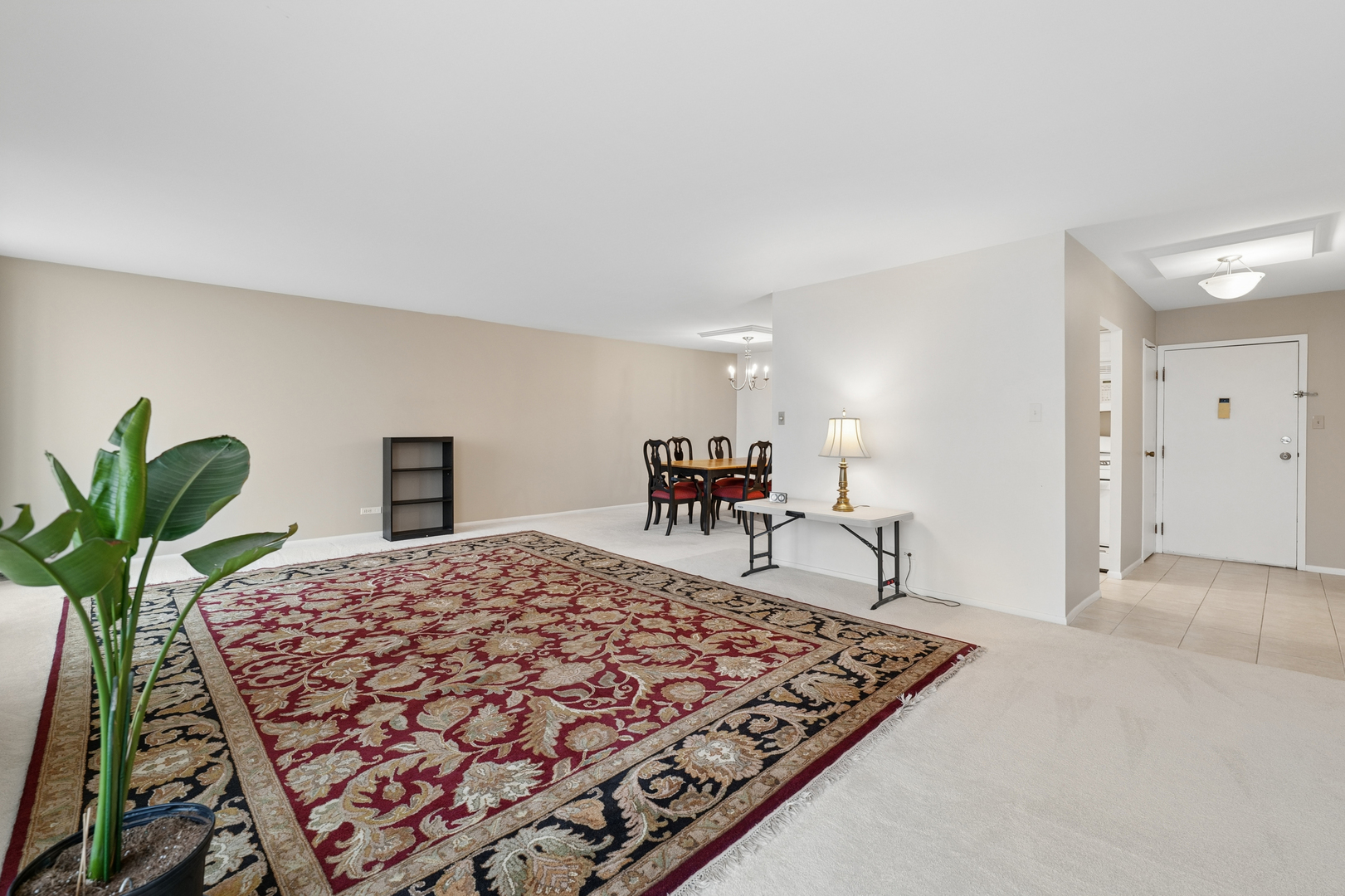 40 North Tower Road, Unit 11H Oak Brook, IL 60523 - Photo 4 of 24