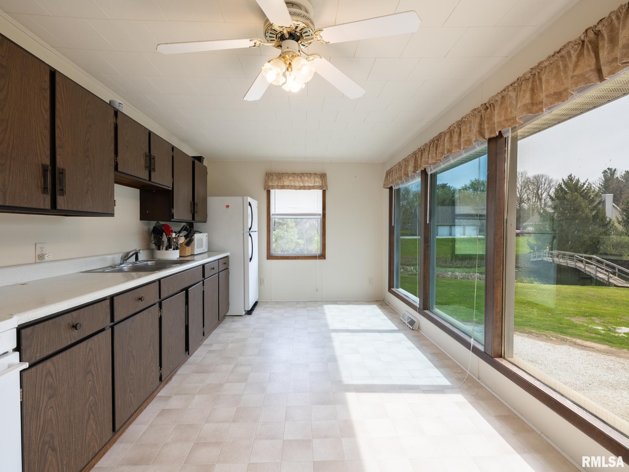 7340 West Lancaster Road Peoria, IL 61607 - Photo 21 of 51