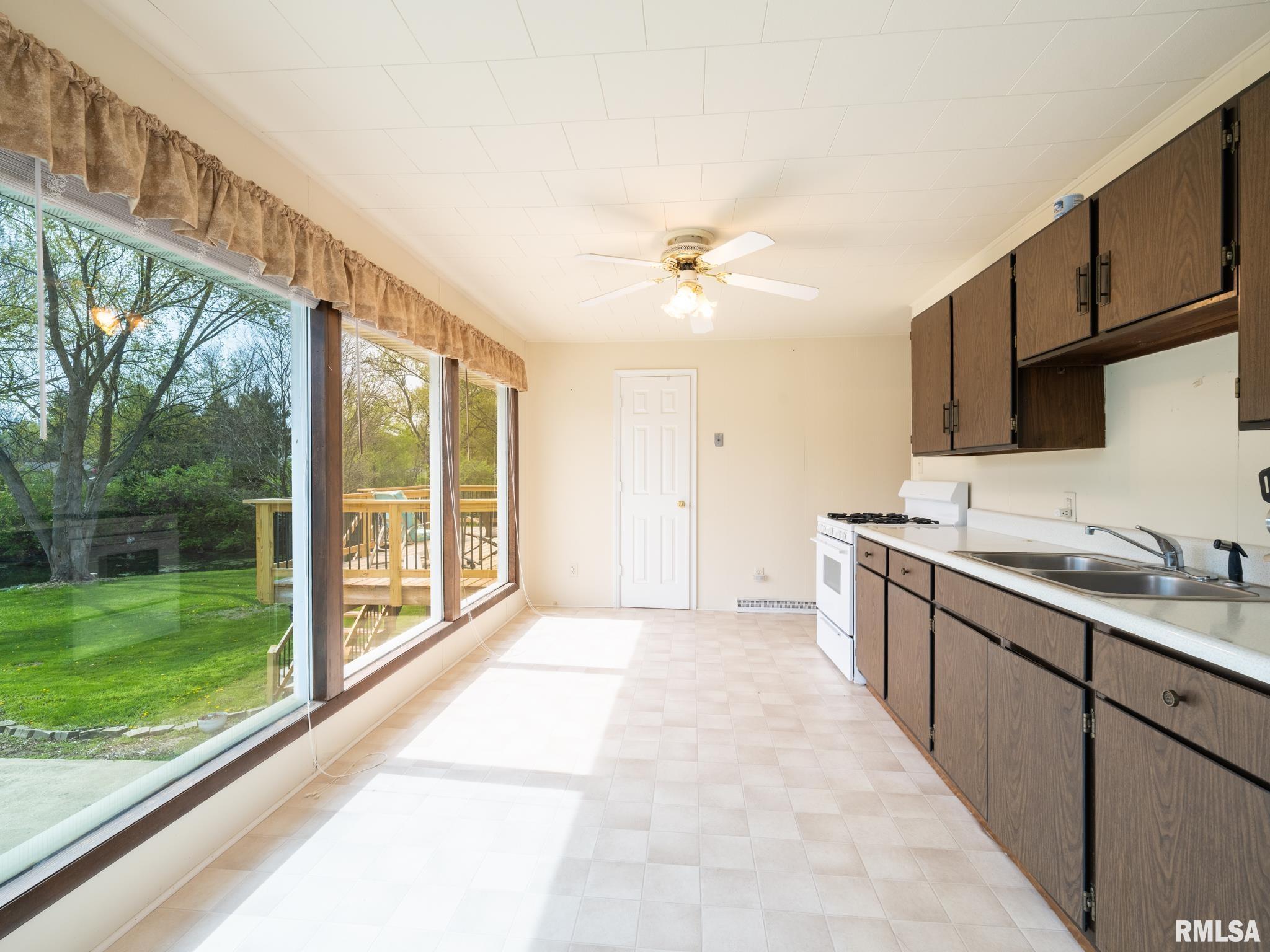 7340 West Lancaster Road Peoria, IL 61607 - Photo 25 of 51