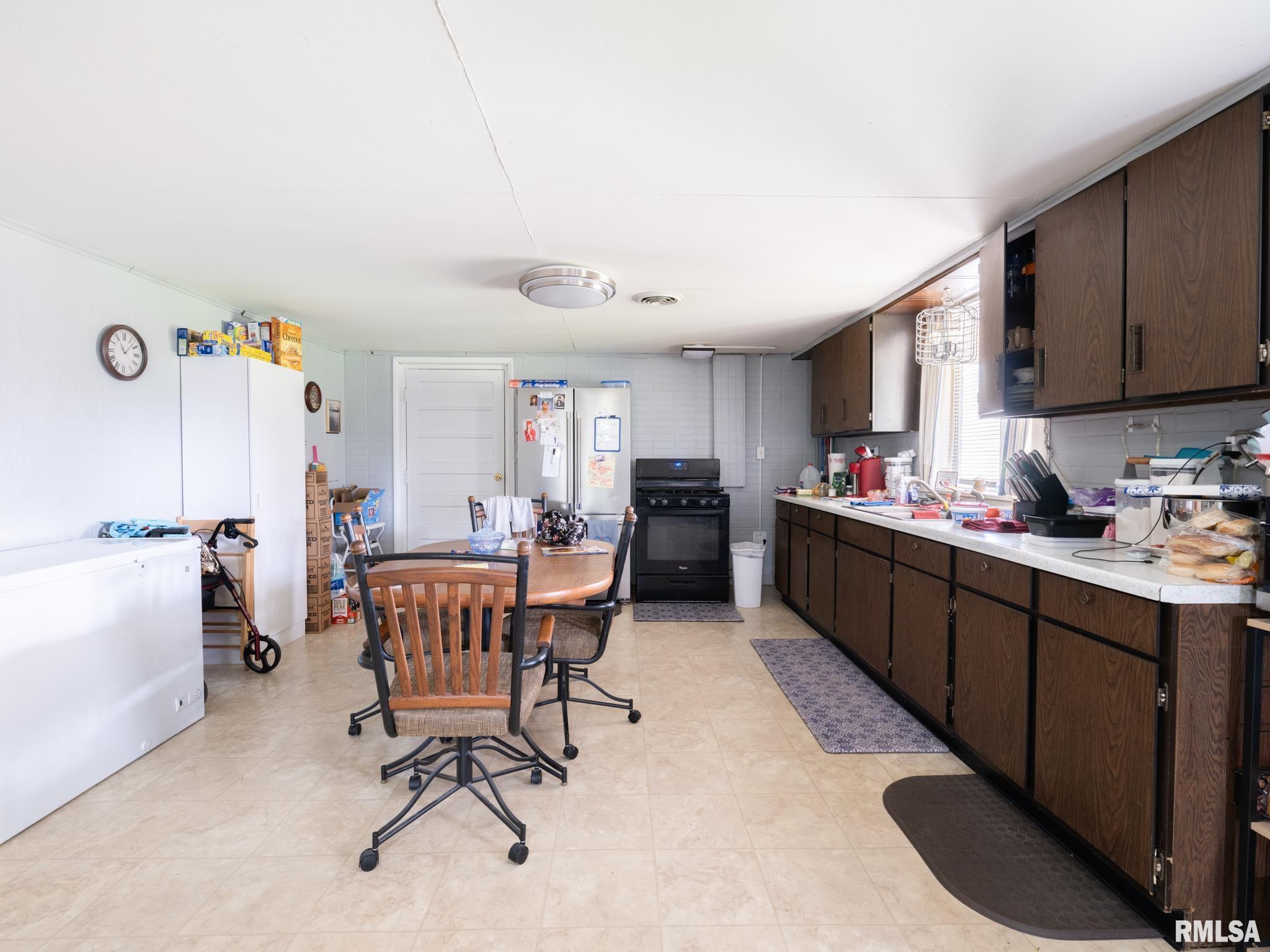 7340 West Lancaster Road Peoria, IL 61607 - Photo 31 of 51