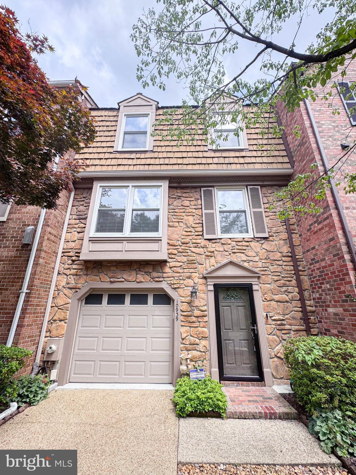10939 Pebble Run Drive Silver Spring, MD 20902 - Photo 10 of 92