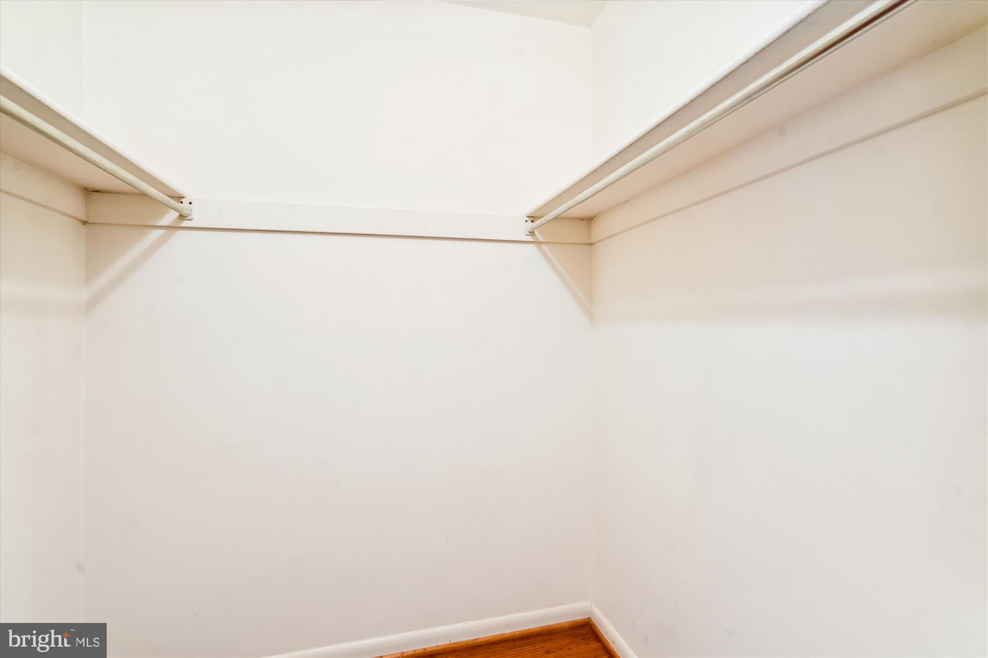 11224 Chestnut Grove Square, Unit 11224125 Reston, VA 20190 - Photo 14 of 42 Large Closet