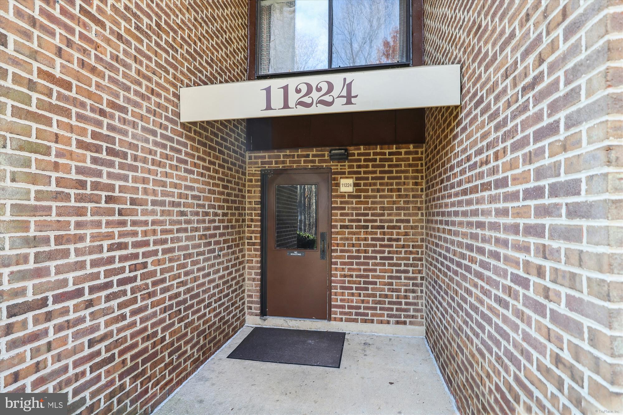 11224 Chestnut Grove Square, Unit 11224125 Reston, VA 20190 - Photo 17 of 42 Exterior